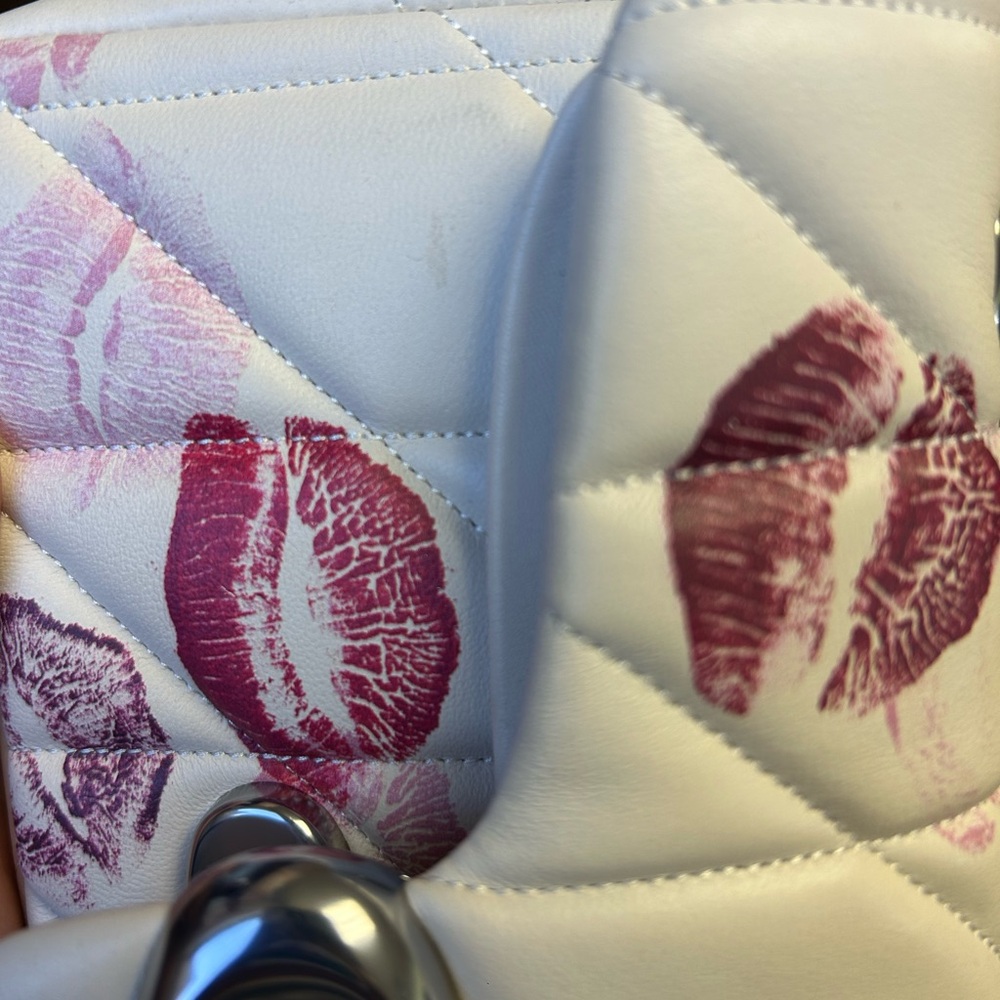 Coach Quilted Shoulder Bag with Red Kiss Print - Picture 6 of 8